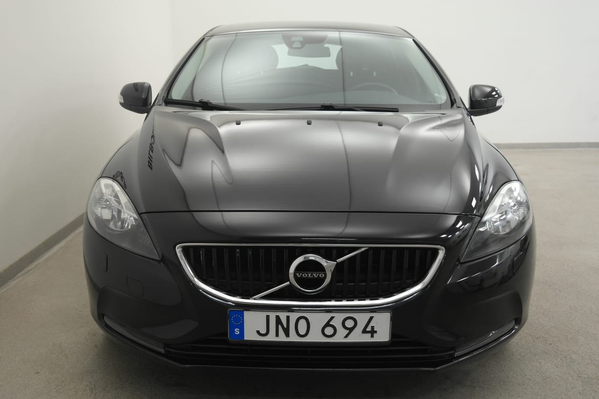 Volvo V40 D2 Business 2017, photo 7/10