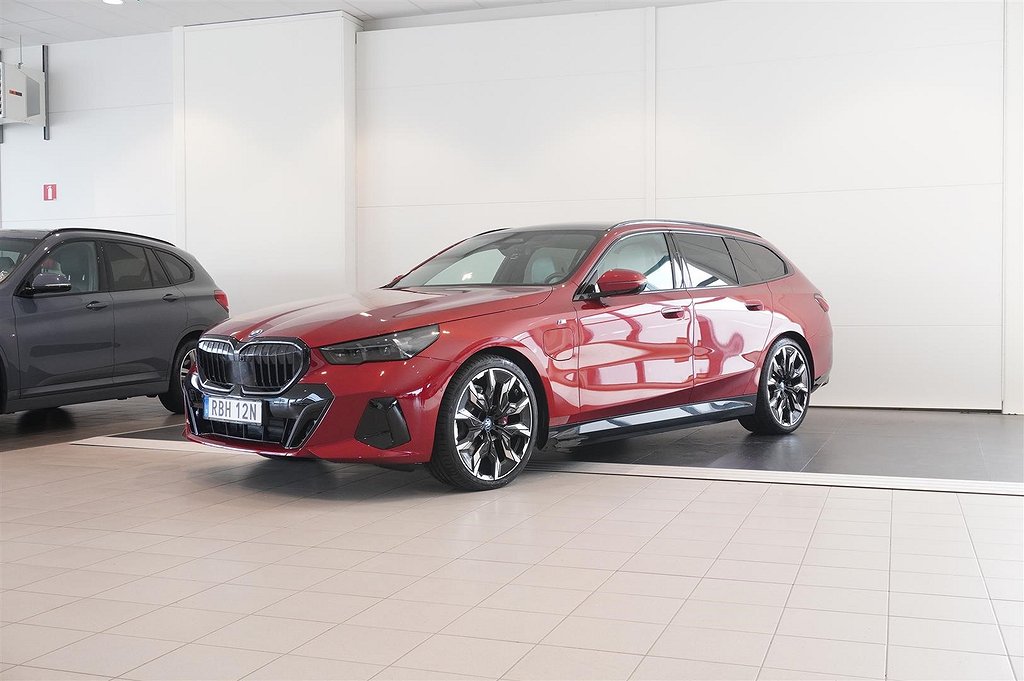 BMW 530e xDrive Touring M Sport Business Launch Ed DA Pro Panoram