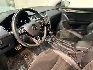 Skoda Octavia Scout 4x4 Premium Drag Canton Dvärm GPS SoV