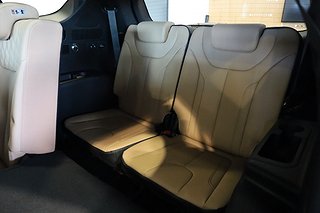 SUV Hyundai Santa Fe 12 av 27