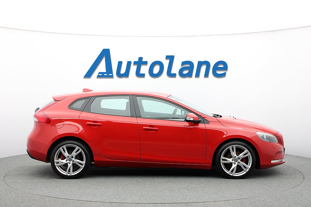 Volvo V40 D2 Your Kinetic Värmare,PDC,Bluetooth115hk