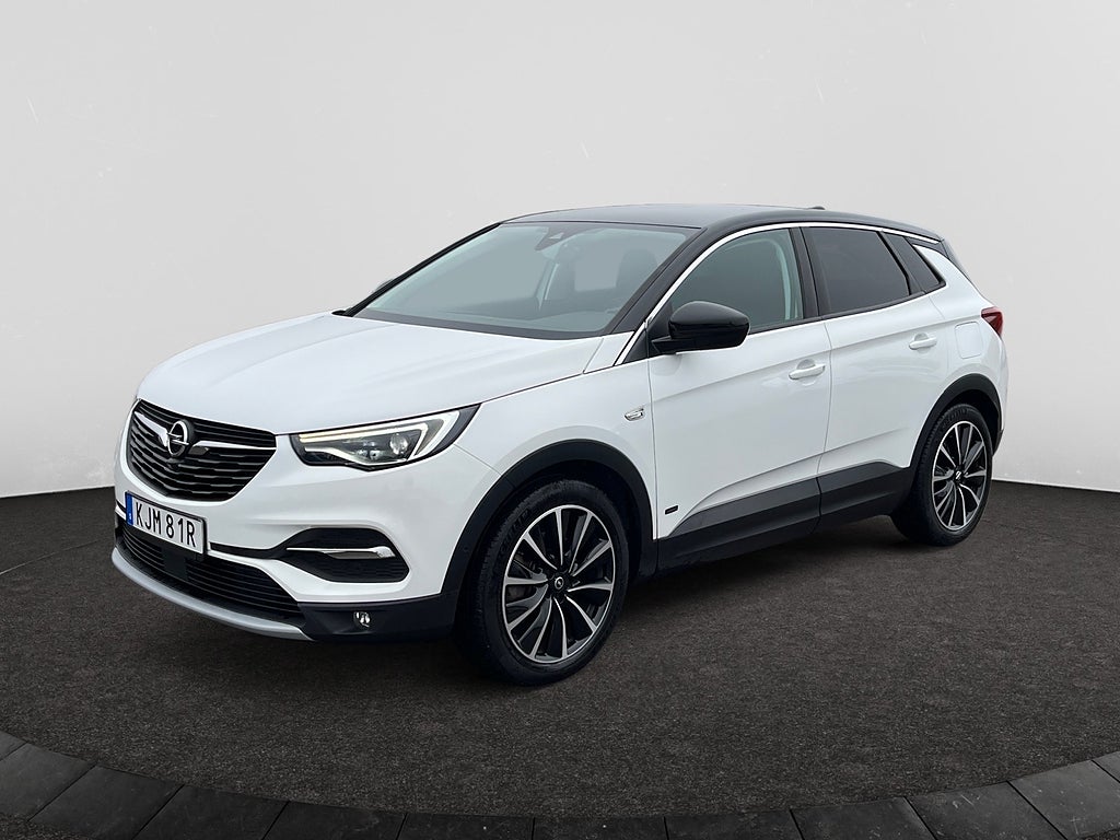Opel Grandland X Hybrid 4x4 Sensorer Navi Farthåll Carplay