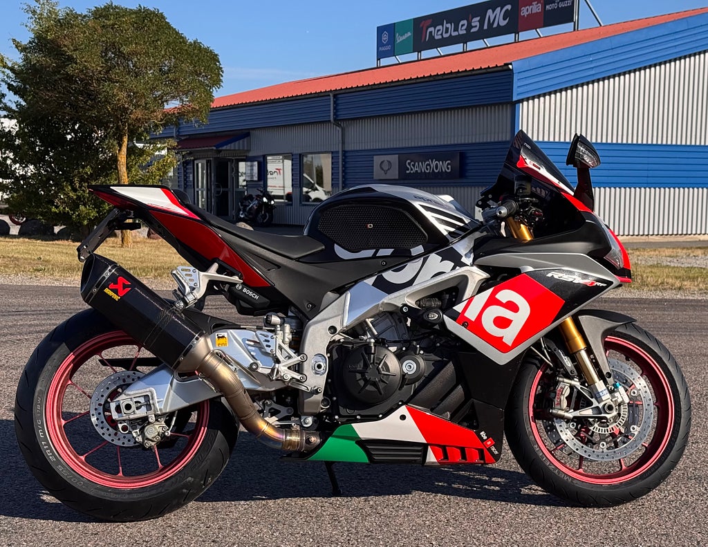 Aprilia RSV4 1000 RF