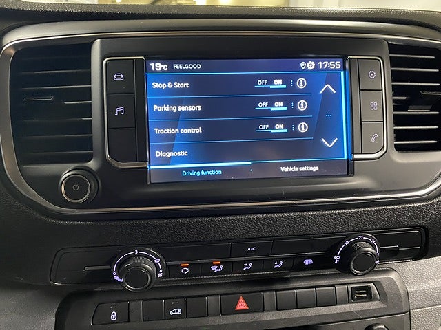 Bild på Peugeot Expert PRO 2.0 BHDi 145hk Aut L2 - B-KAMERA, DRAG