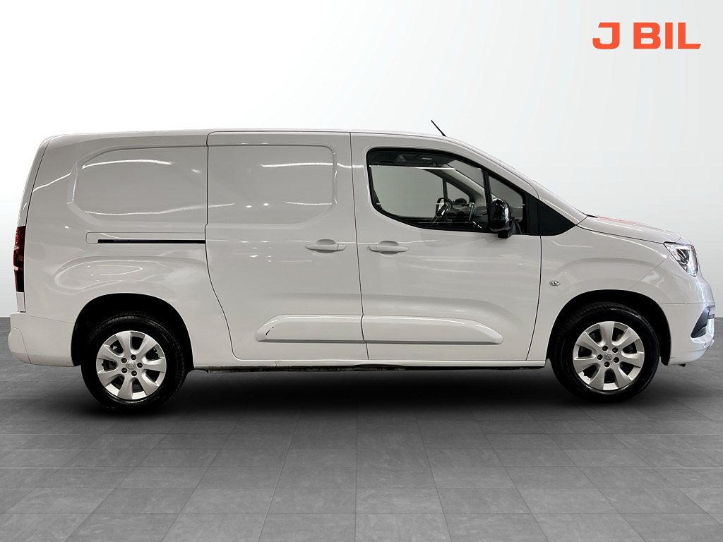 Bild på Opel Combo Cargo XL 1.5 BHDi 131hk Aut - DRAG, B-KAMERA