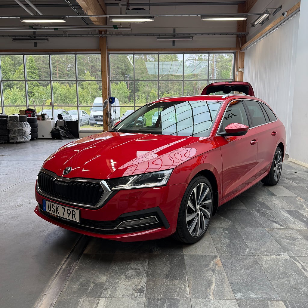 Skoda Octavia Kombi 2.0 TDI Style Canton HUD Carplay Backkamera Drag