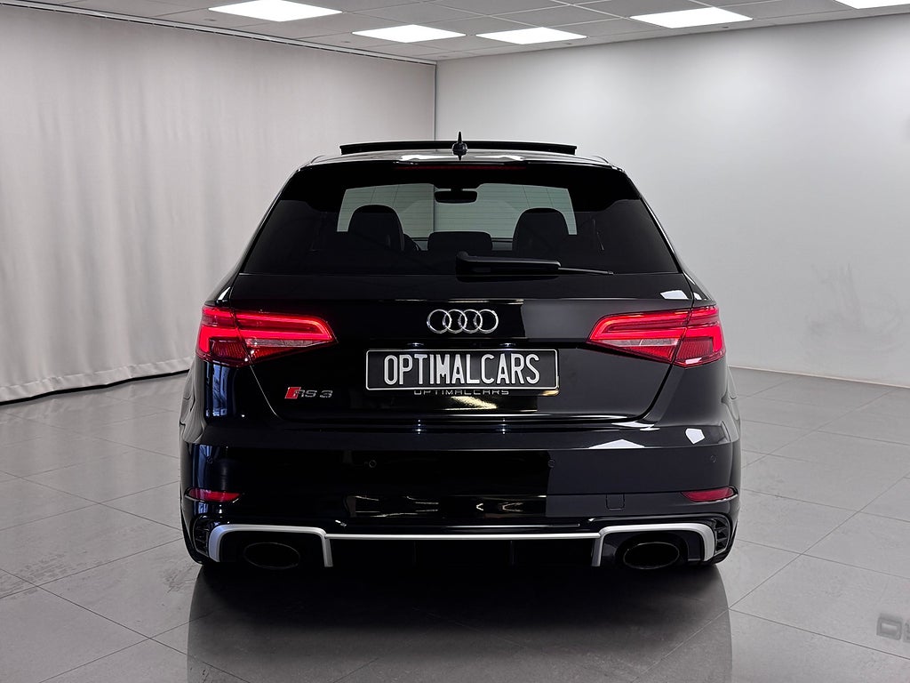 Audi RS3 2018 - miniatyr 10
