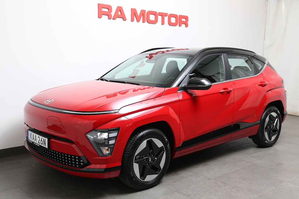Hyundai Kona EV 48,4 kWh Essential | Kamera Navi Värmepump fd.demo 2024