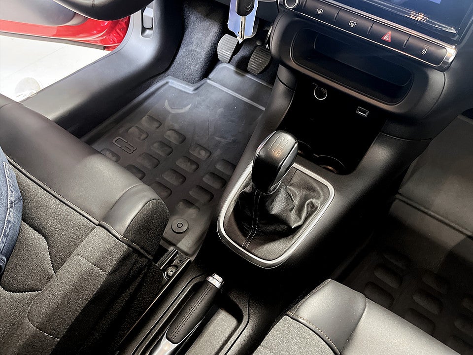 Bild på Citroën C3 Shine 1.2 PT 82hk BLUETOOTH FARTHÅLLARE
