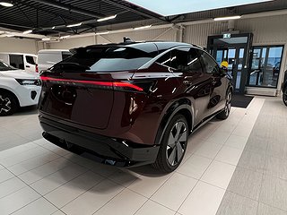 SUV Nissan Ariya 4 av 20