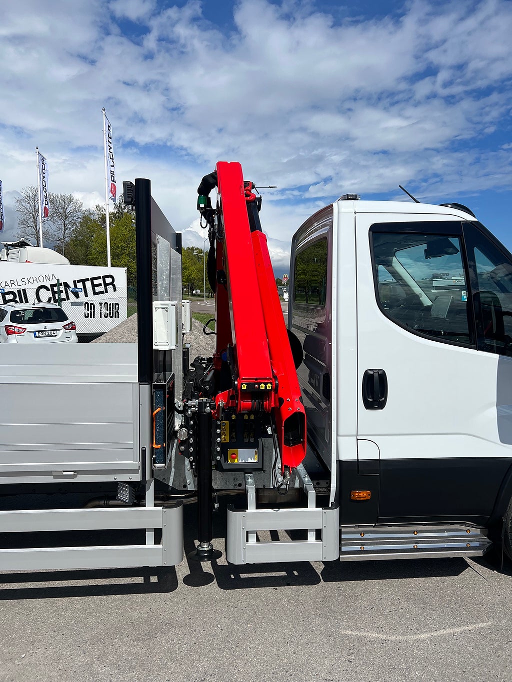 Iveco Daily 72C18 A8 Kranbil Palfinger Kran Fullutrustad