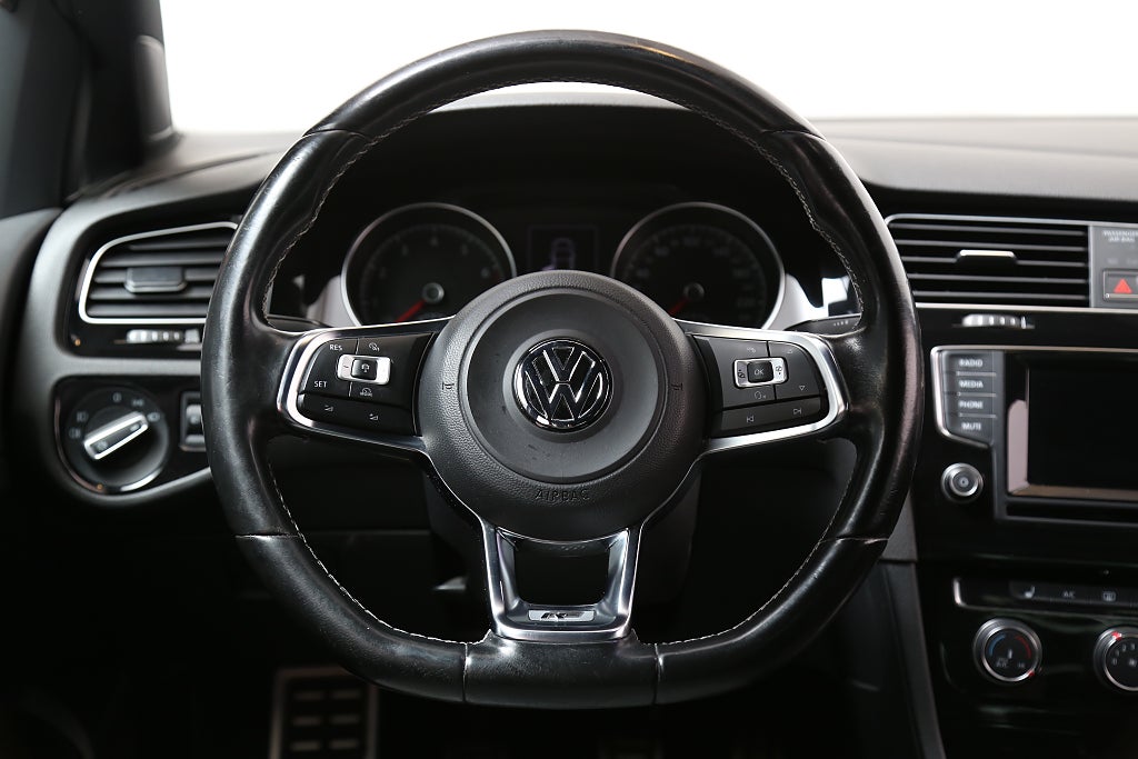 Volkswagen Golf 1,4 TSI 140hk GT R-Line 5-dörrar Kamera Motorv Drag