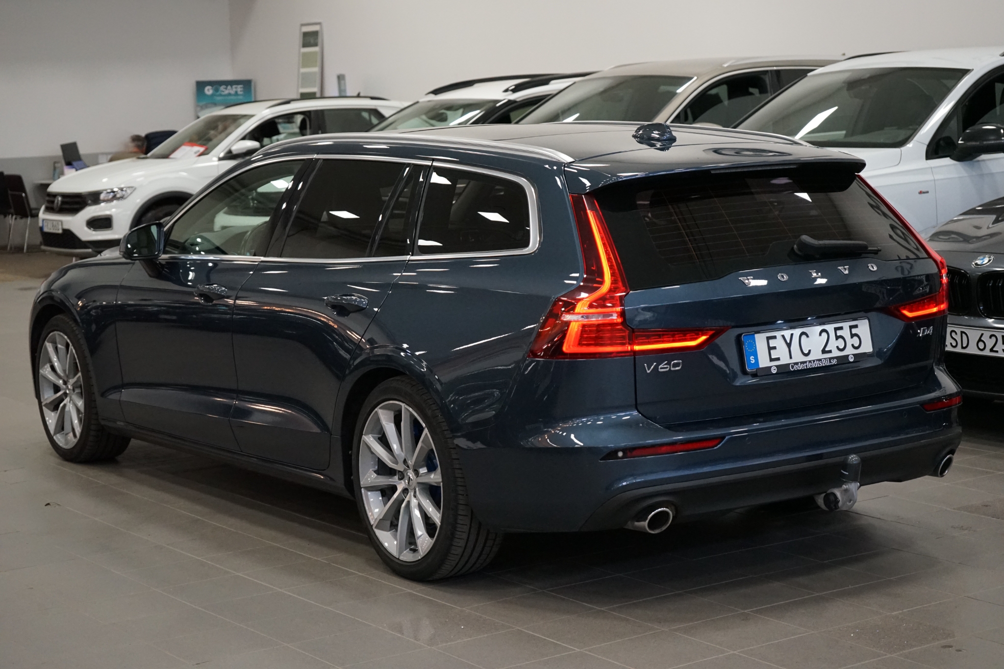 Volvo V60 D4 2019, bild 4/10