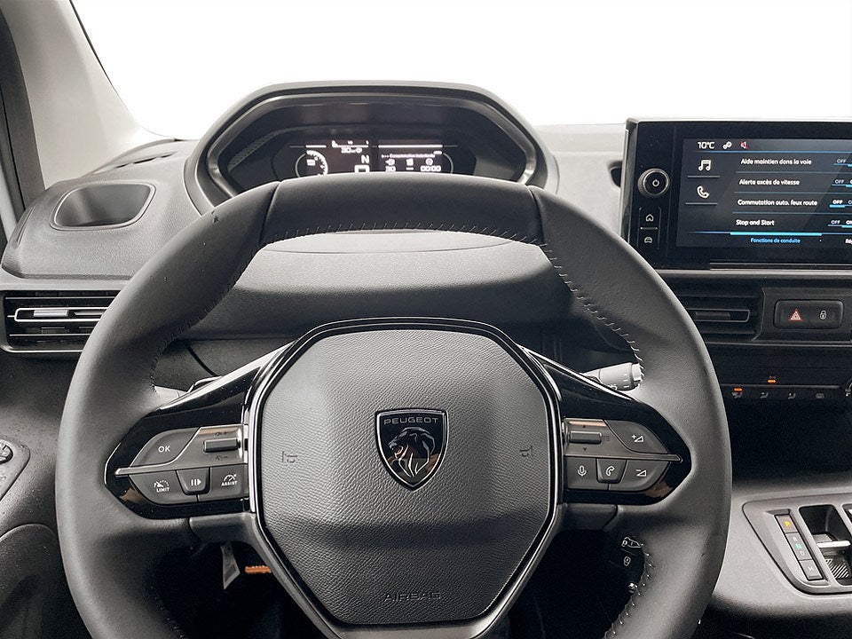 Bild på Peugeot Partner Edition 1,5 BlueHDi 130hk Aut L2 - OMGÅENDE LEVERANS!