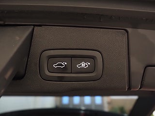 SUV Volvo XC60 9 av 25