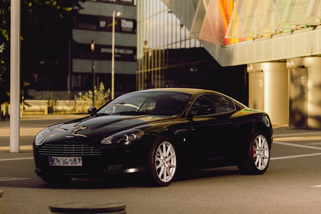 Aston Martin DB9 Aston Martin DB9