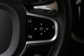 SUV Volvo XC60 18 av 25