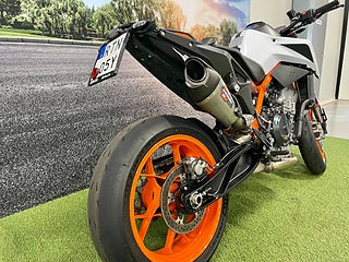 2021 ktm duke 890 r