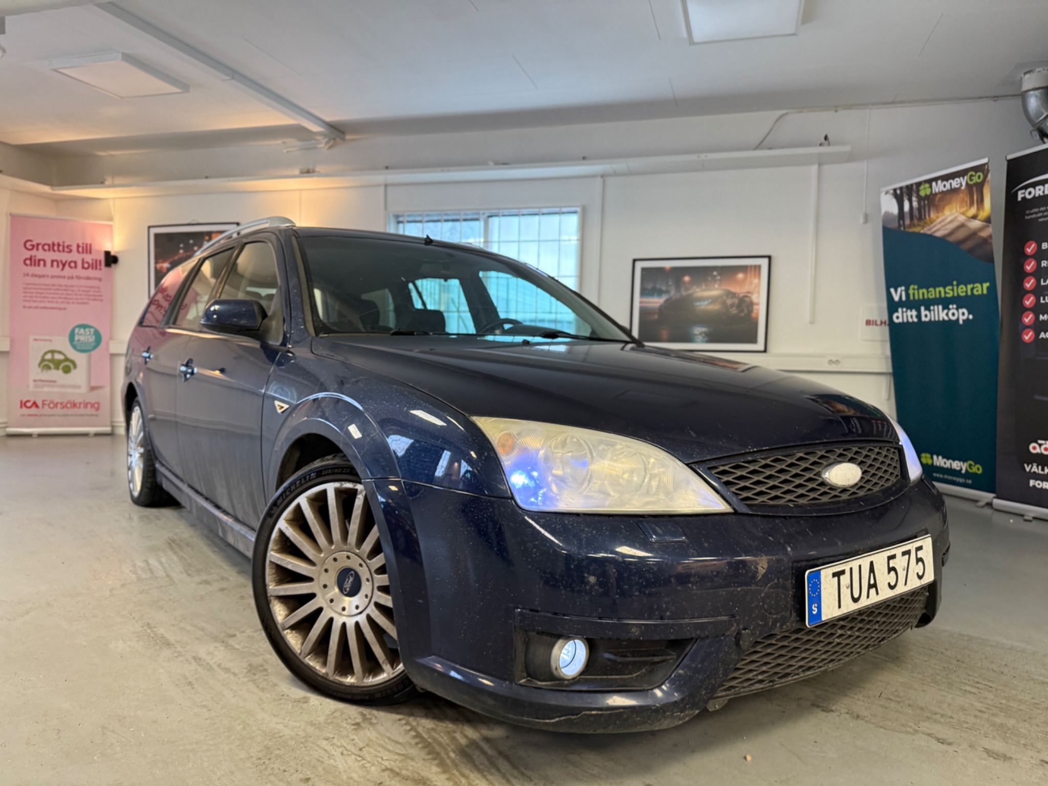 Ford Mondeo ST220 2003, bild 2/45