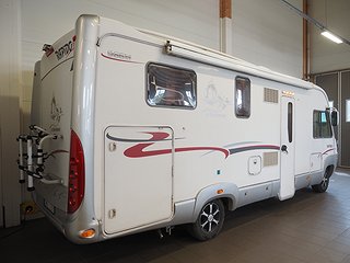 Husbil-integrerad Rapido M996 4 av 18