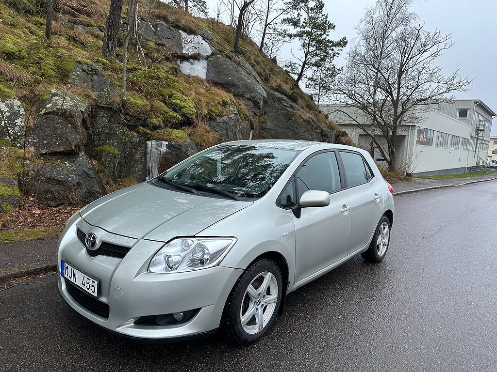 Toyota Auris 5-dörrar 1.6 Dual VVT-i Euro 4