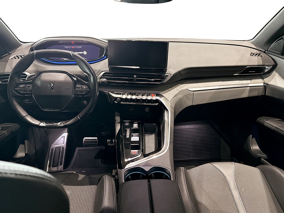 Bild på Peugeot 5008 GT 1.2 PT 130hk Aut 7-SITS B-KAMERA CARPLAY