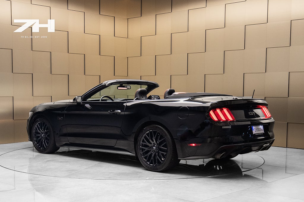 Ford Mustang GT Convertible SelectShift / Backkamera / Vent. Säten