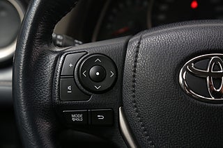 SUV Toyota RAV4 15 av 25