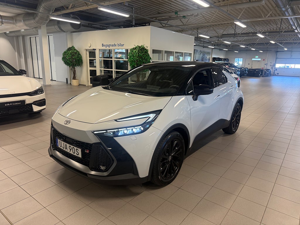 Toyota C-HR Plug-in Hybrid 223HK GR Sport