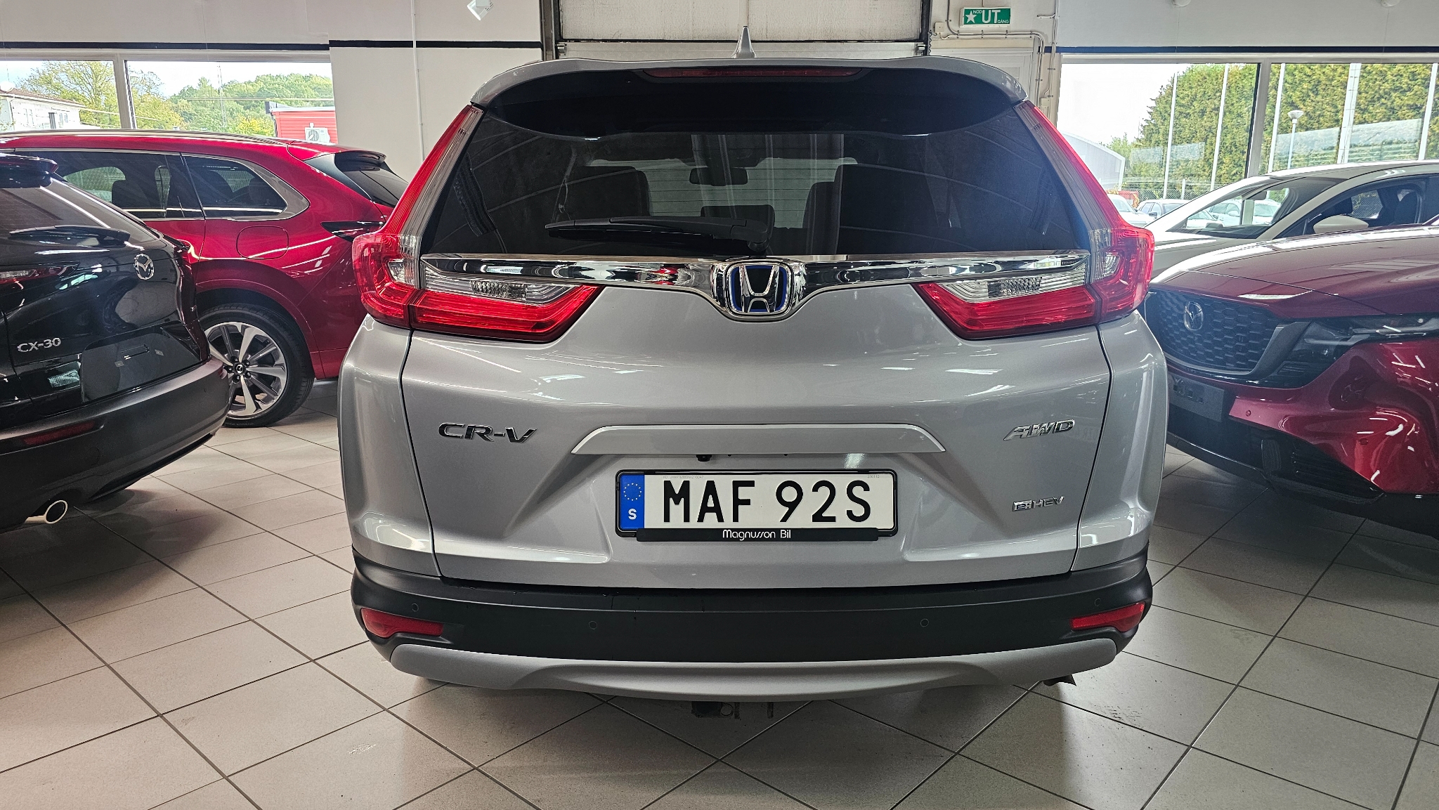 Honda CR-V e:HEV AWD E-CVT Executive 2022, kuva 5/10