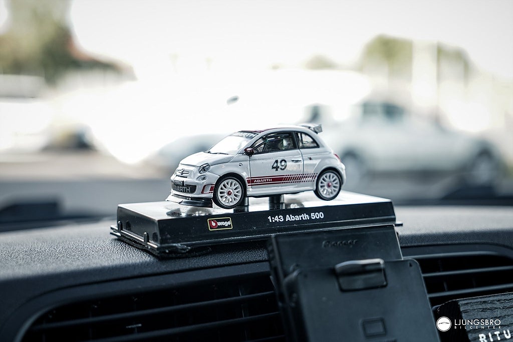 Abarth 595 1.4 Competizione 180hk / Sportavgas / SE SPEC