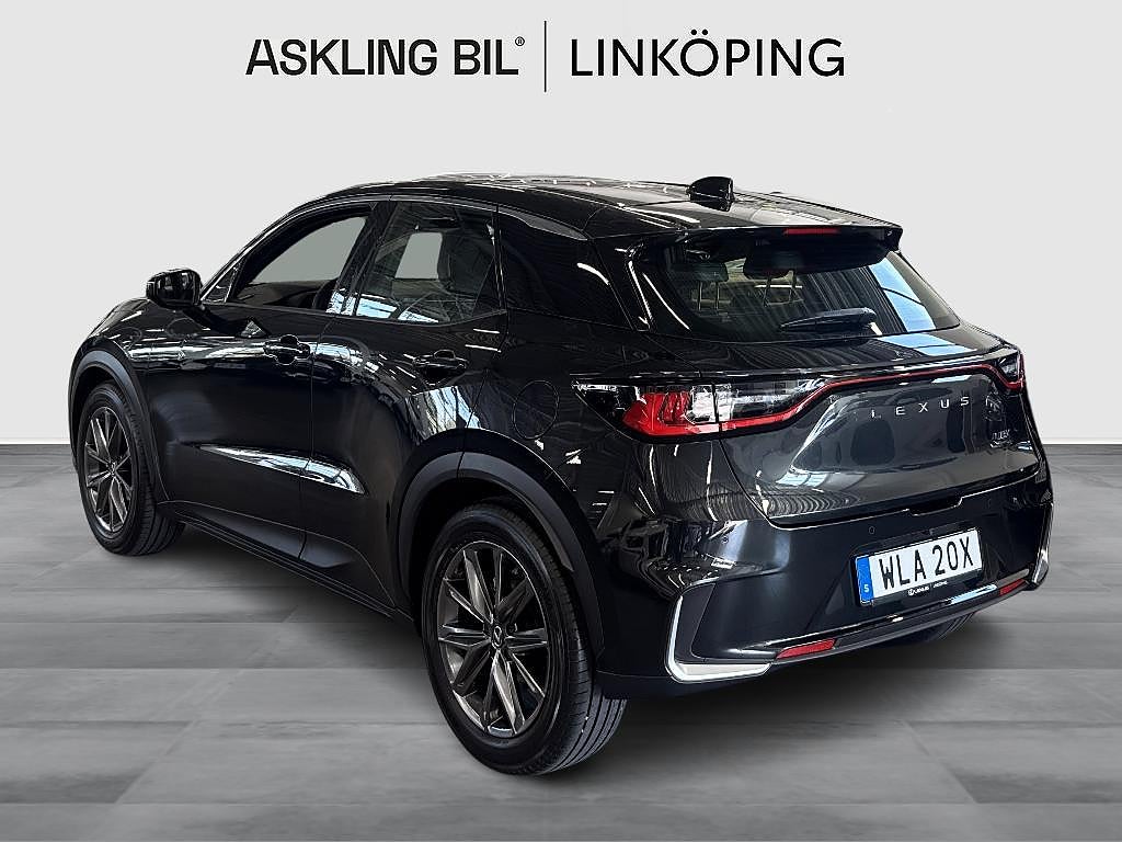Lexus LBX 2024 - miniatyr 2