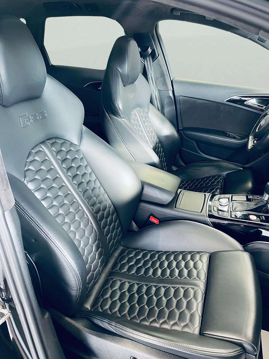 Audi A6 RS 6 Avant Performance 4.0 V8 TFSI quattro  Comfort  - miniatyr 14