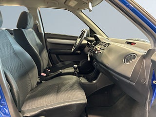 Suzuki Swift 5-dörrar 1.3 DOHC 16V VVT Manuell Drag – bild 11