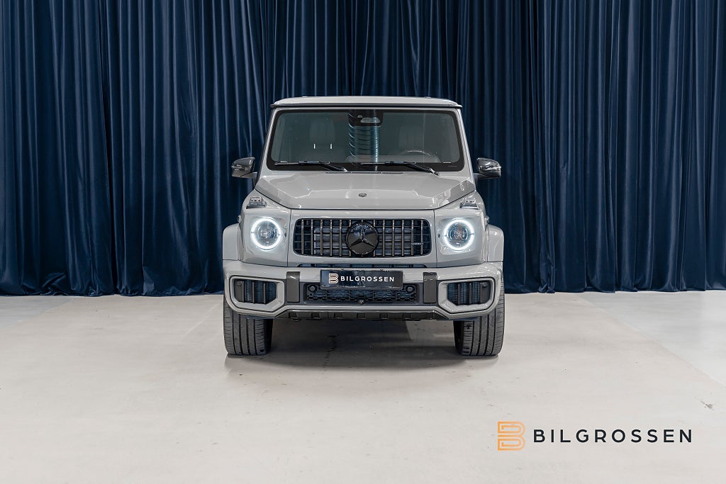 Mercedes-Benz G63 AMG Superior Line Full Kolfiber Active Ride MY27 MOMS