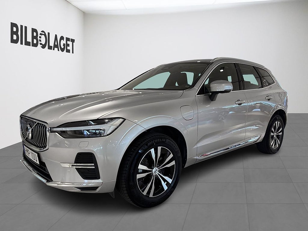 Volvo XC60 T6 Core Special Edition(DRAG/PANO/NAVI)