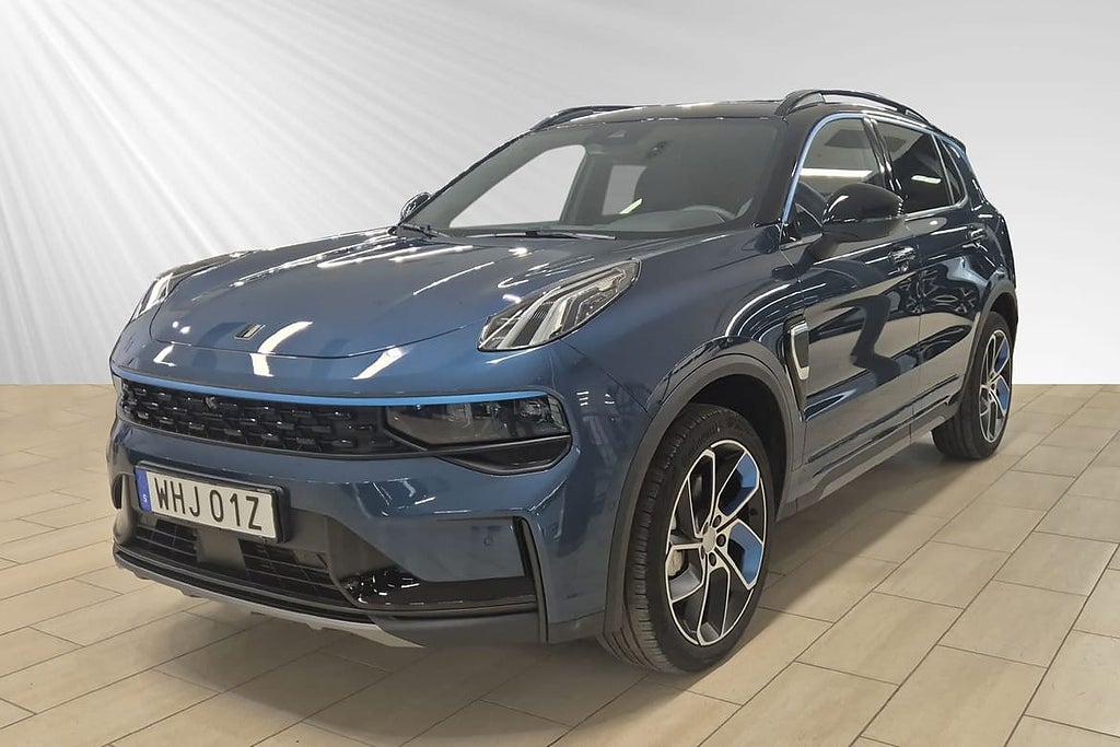 Lynk & Co 01 PHEV Panorama 360Kamera Adaptivfarth