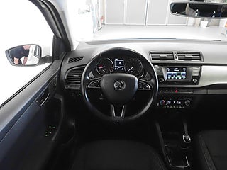 Halvkombi Skoda Fabia 13 av 22