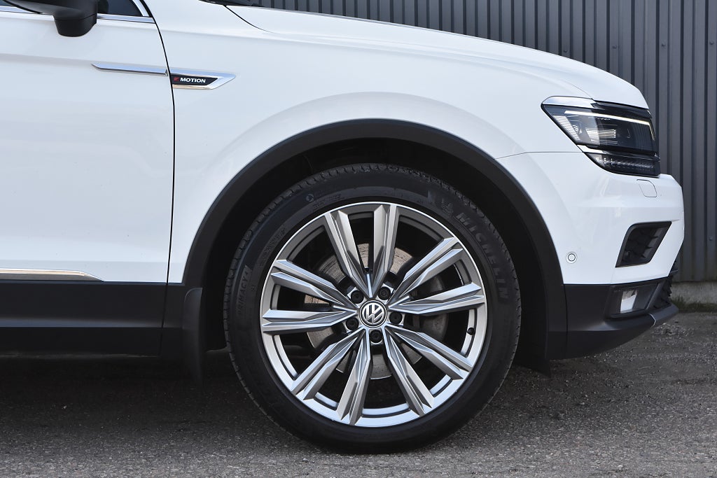Volkswagen Tiguan 2018 - miniatyr 4