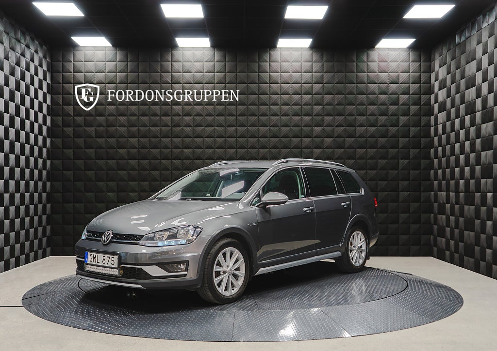 Volkswagen Golf Alltrack 2.0 TDI 4Motion / Värmare / Drag / AppConnect