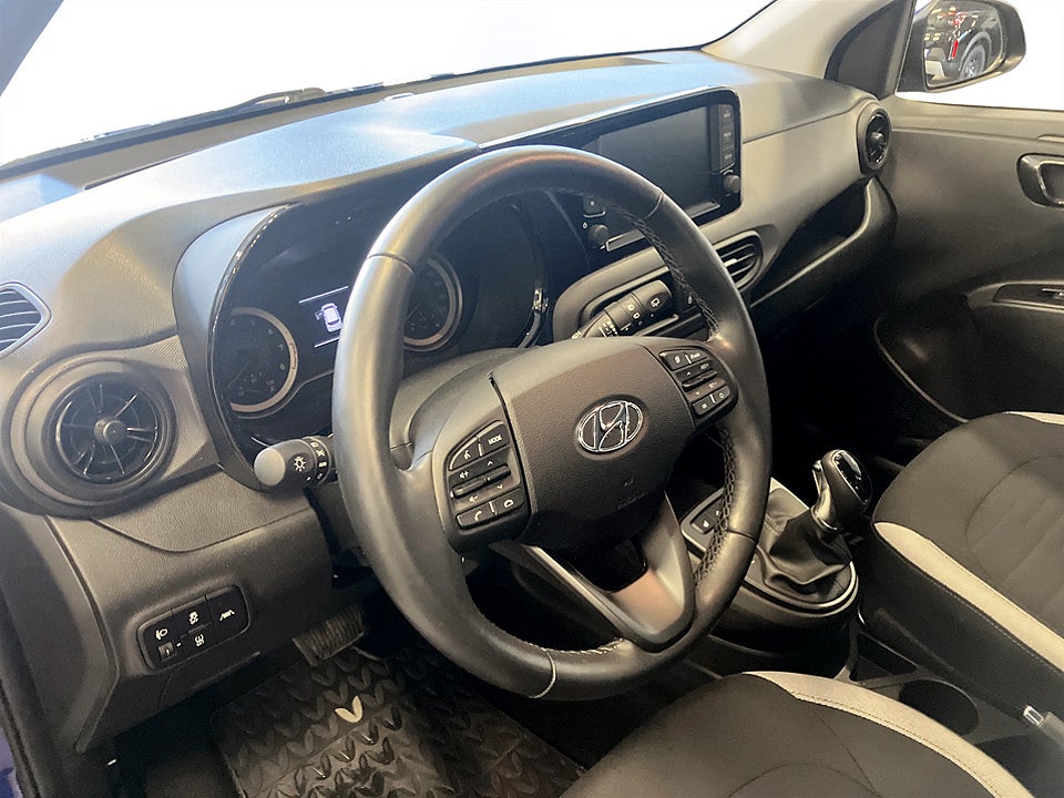 Bild på Hyundai i10 Essential 1.0 blue 67hk Aut KAMPANJRÄNTA 3,99%