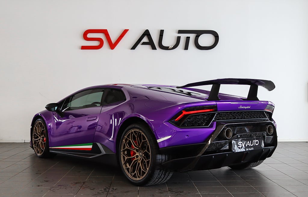 Lamborghini Huracán Performante VAT/MOMS Kolfiber Lift