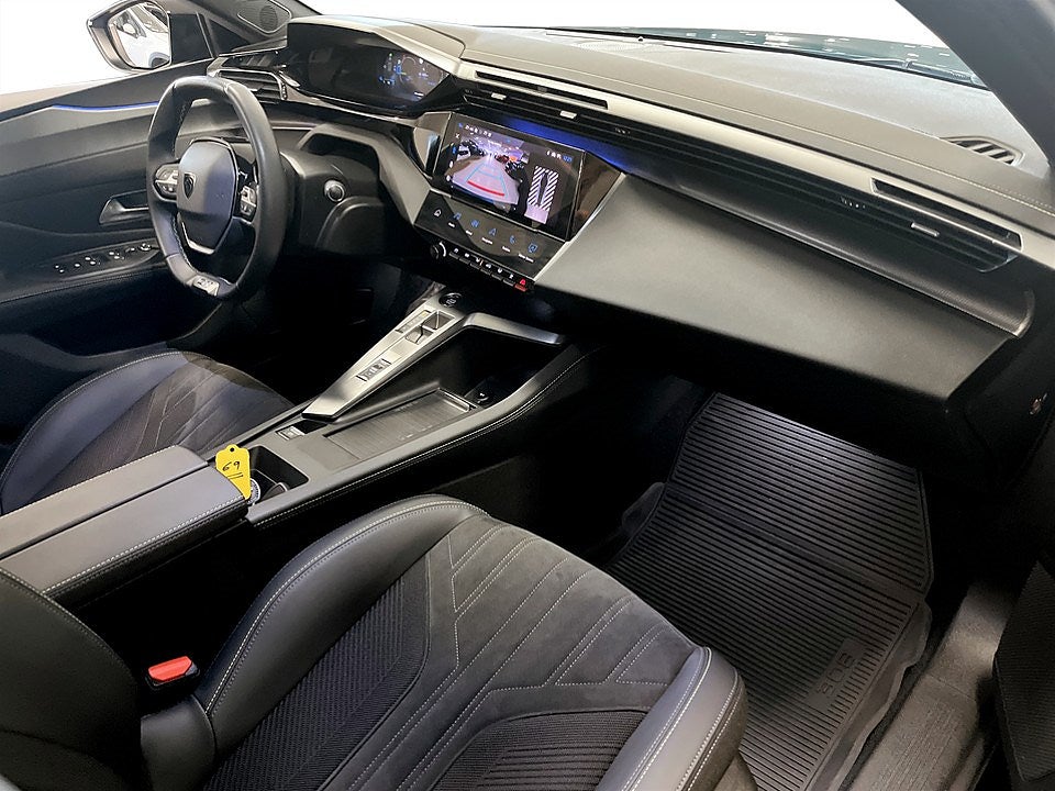 Bild på Peugeot 308 SW GT Hybrid 224hk Aut - B-KAMERA, EL-BAKLUCKA