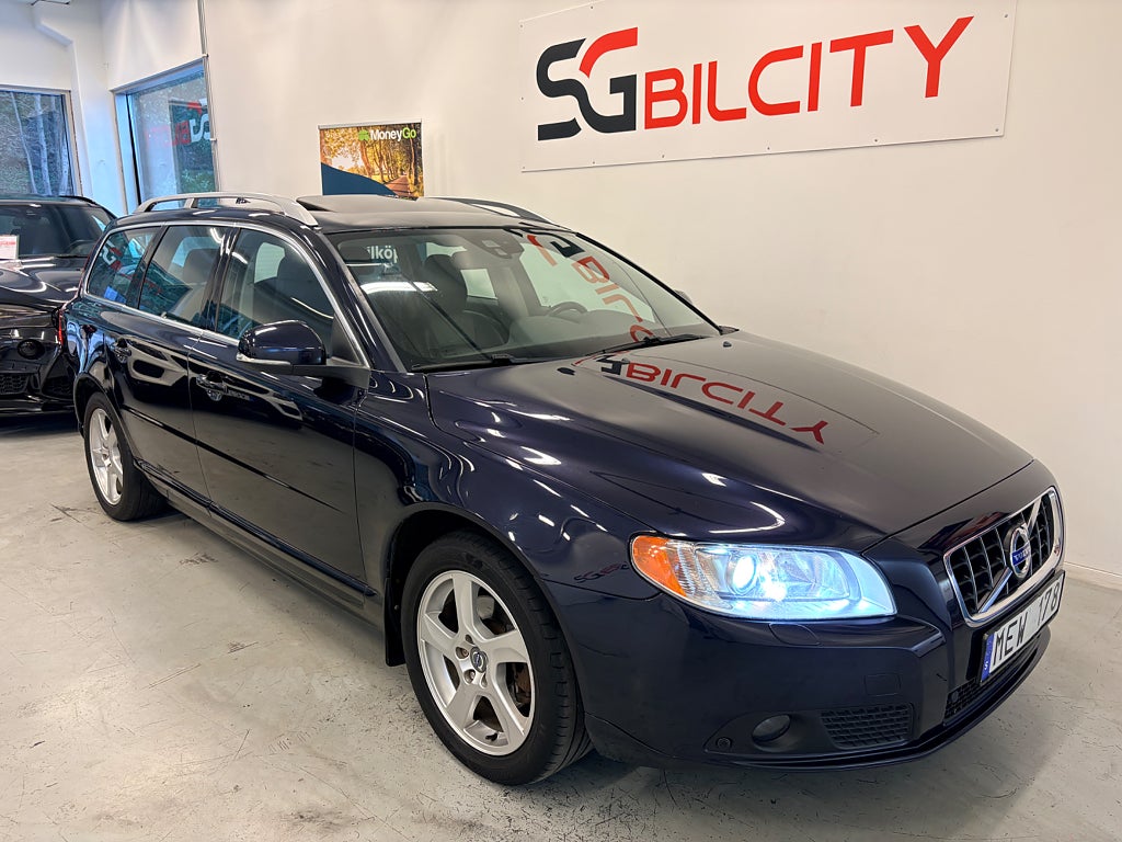 Volvo V70 T4F POWERSHIFT AUTOMAT SUMMUM TAKLUCKA NAVI 0% RÄNTA