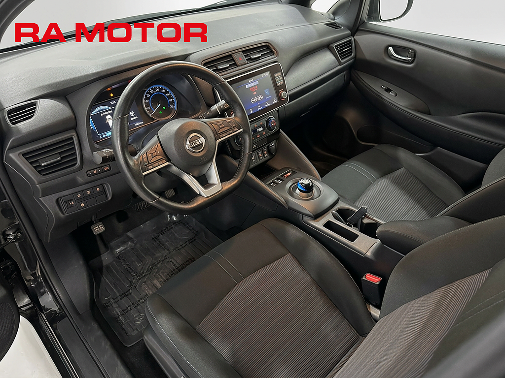 Nissan Leaf 40 kWh 150hk Acenta | Backkamera | Rattvärme | 2023