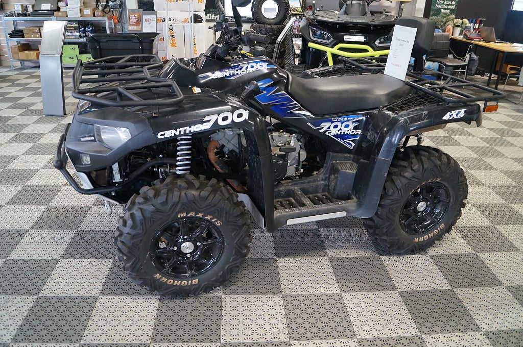 Dinli Centhor 700 700 EFI