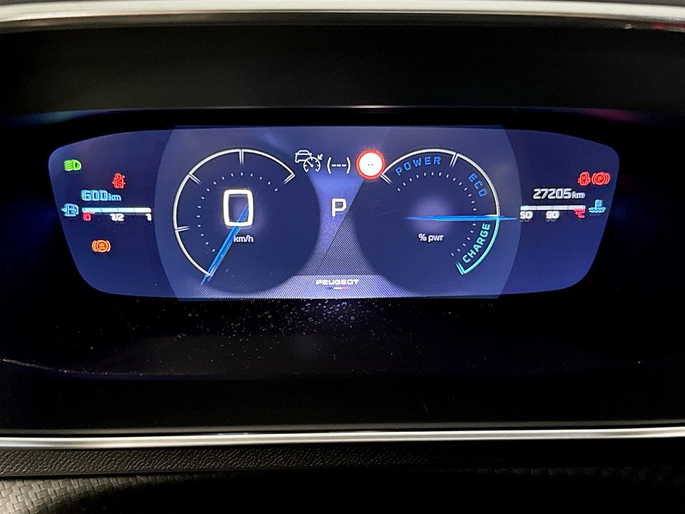 Bild på Peugeot 2008 GT Hybrid 145hk Aut B-KAMERA ELSTOL CARPLAY