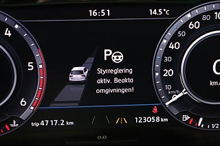 SUV Volkswagen Tiguan 32 av 34
