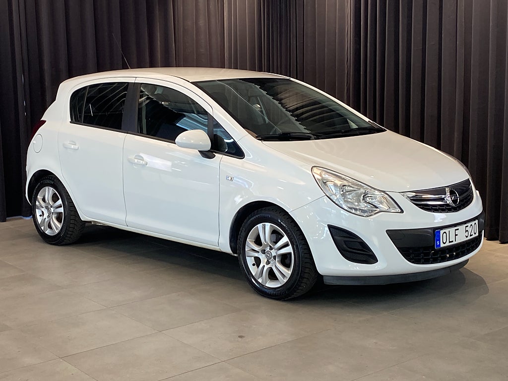 Opel Corsa 5-dörrar 1.2 ENDAST 5800 MIL 