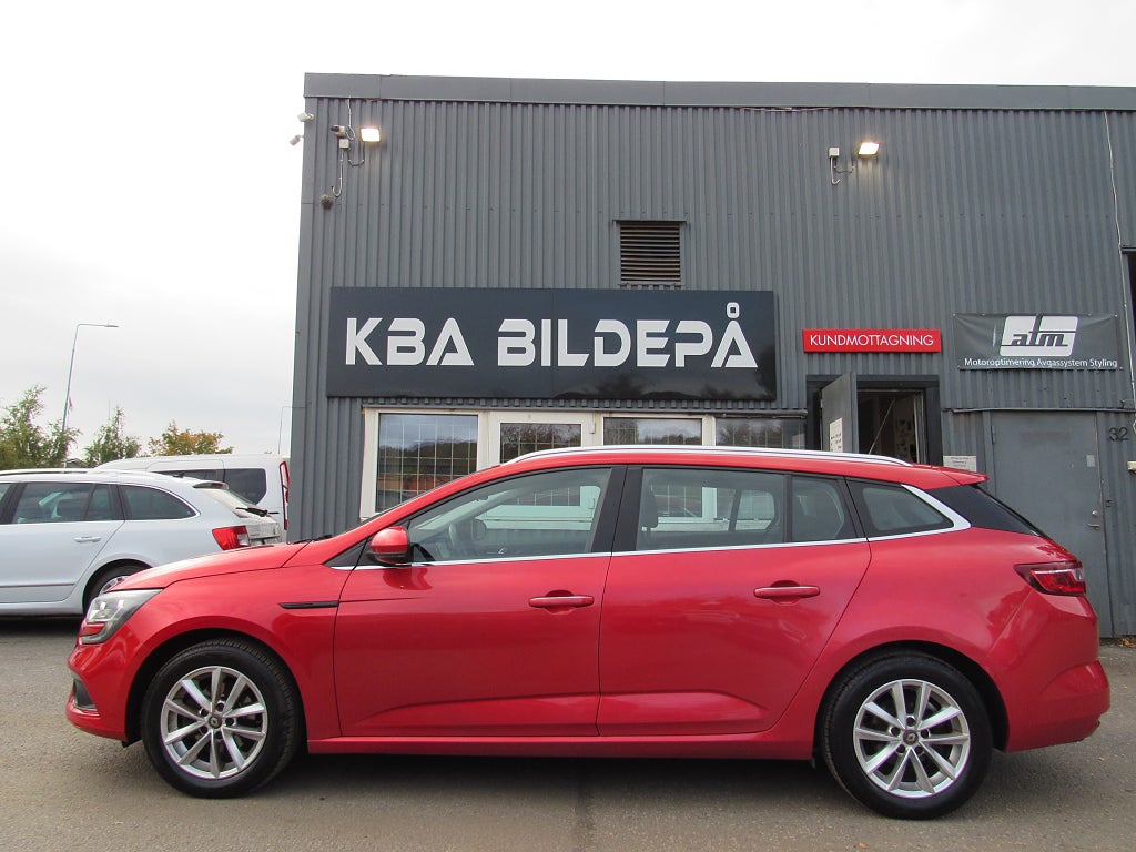 Renault Megane Sport Tourer 1.2 TCe 132hk Euro6 Drag